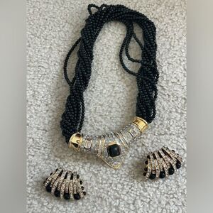 Vintage Elegant Black and Gold Beaded Necklace Set